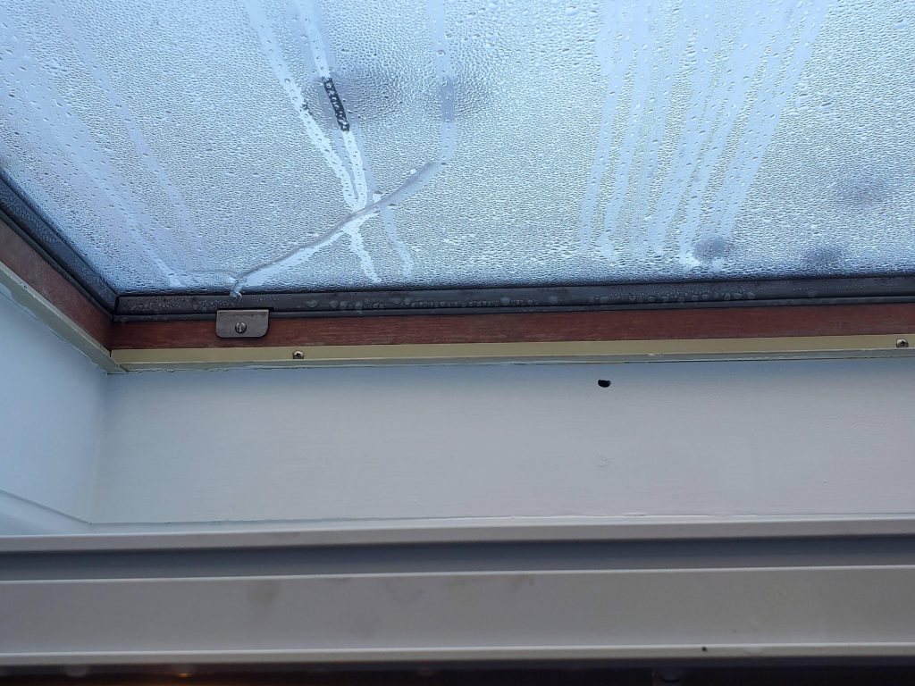 Understanding Skylight Condensation: Causes and Effects